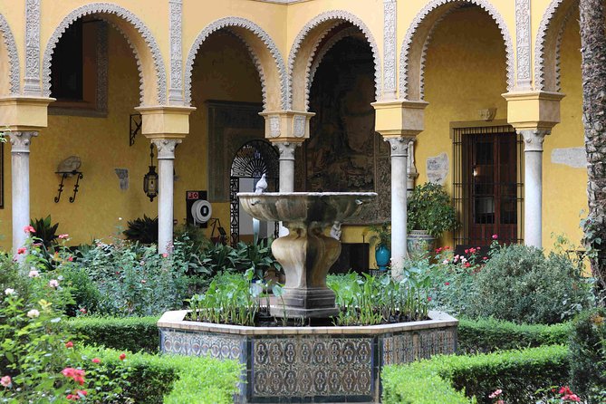 "Las Dueñas" Palace ticket + Audioguide - Is $18.57 a fair price?