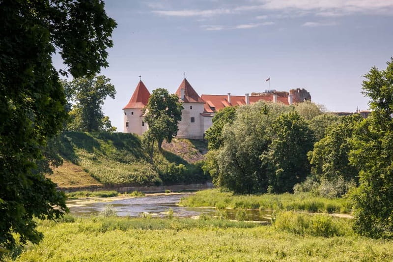 Latvian Palace and Medieval Castle Private Trip - A full day from Riga without driving yourself