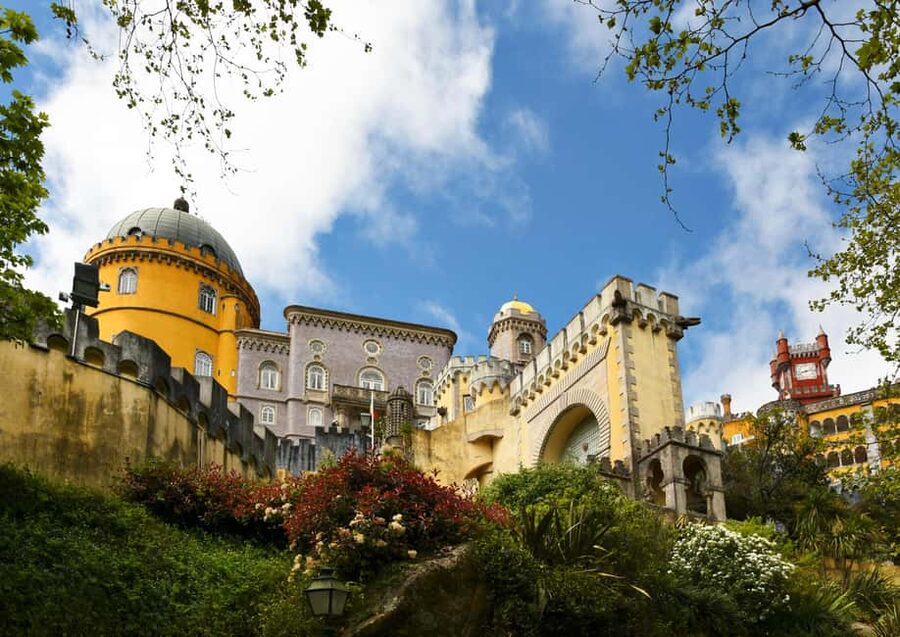 Lisboa: Sintra, Pena Palace, Cabo da Roca Coast and Cascais - Cabo da Roca and Guincho Beach on the Atlantic road