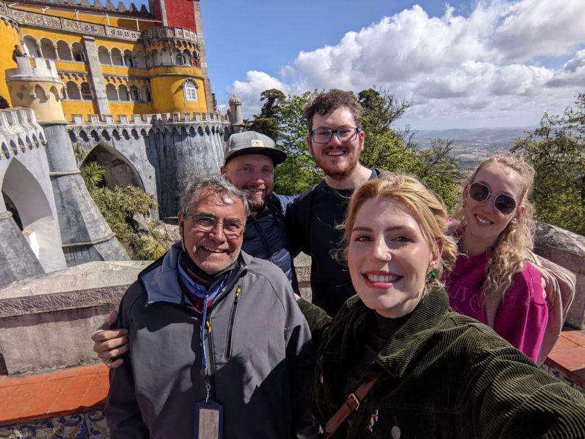 Lisboa: Sintra, Pena Palace, Cascais and Cabo da Roca - Pena Palace gets the longest stop