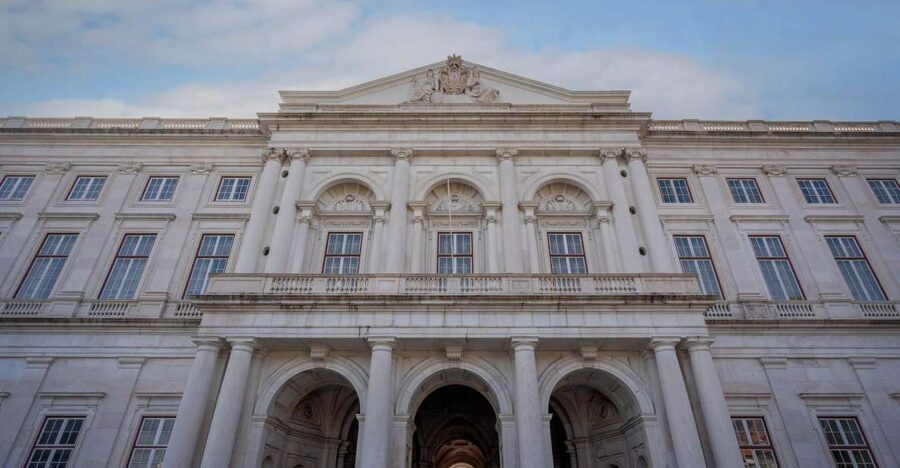 Lisbon: National Palace of Ajuda E-Ticket & City Audio Guide - What you are actually buying for $24