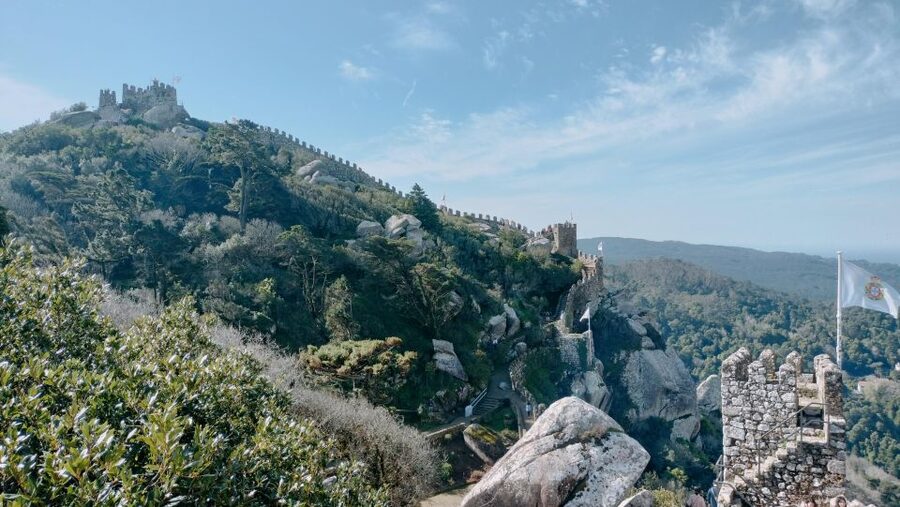 Lisbon: Pena Palace, Qta Regaleira, Moorish Castle & Cascais - What the $147 price really covers