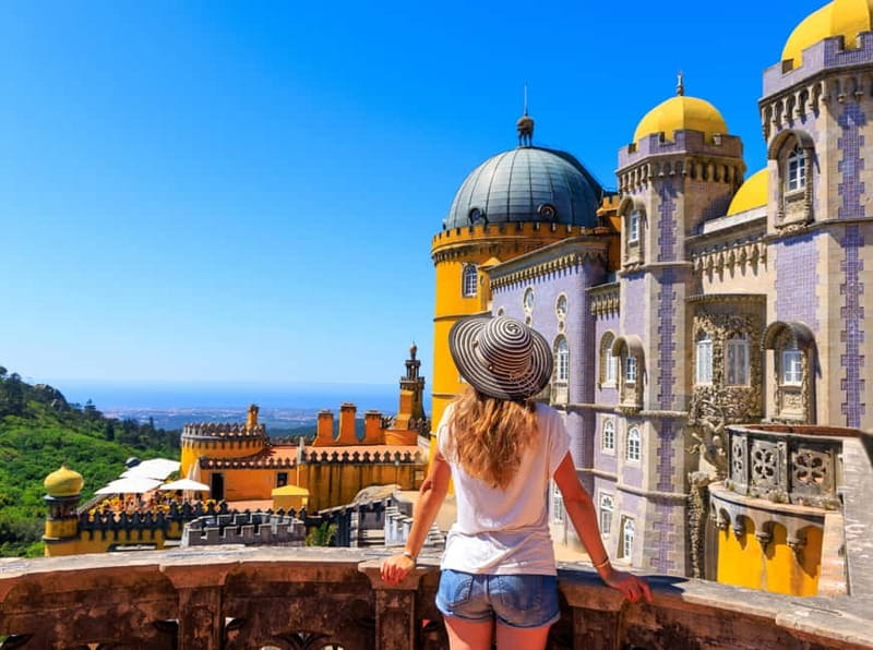 Lisbon: Pena Palace, Sintra, Cabo da Roca & Cascais Day Trip - Who should book this experience