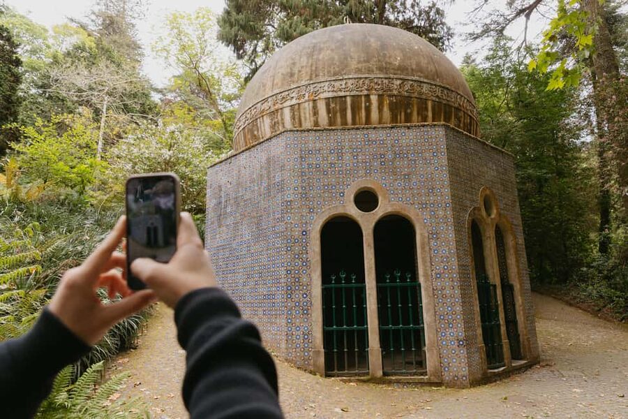 Lisbon: Pena Palace, Sintra, Cabo da Roca, & Cascais Daytrip - The morning ride from Lisbon to Sintra