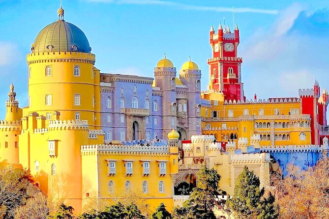 Lisbon: Pena Palace, Sintra CaboRoca Cascais Day Tour Small Group - Why this route works as a Lisbon day trip