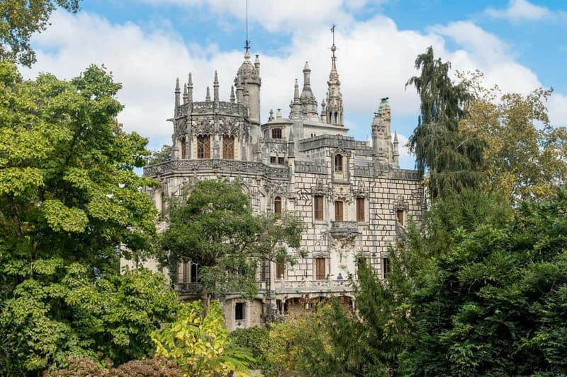 Lisbon: Pena Palace, Sintra, Regaleira, Roca, Cascais Tour - Booking details worth knowing