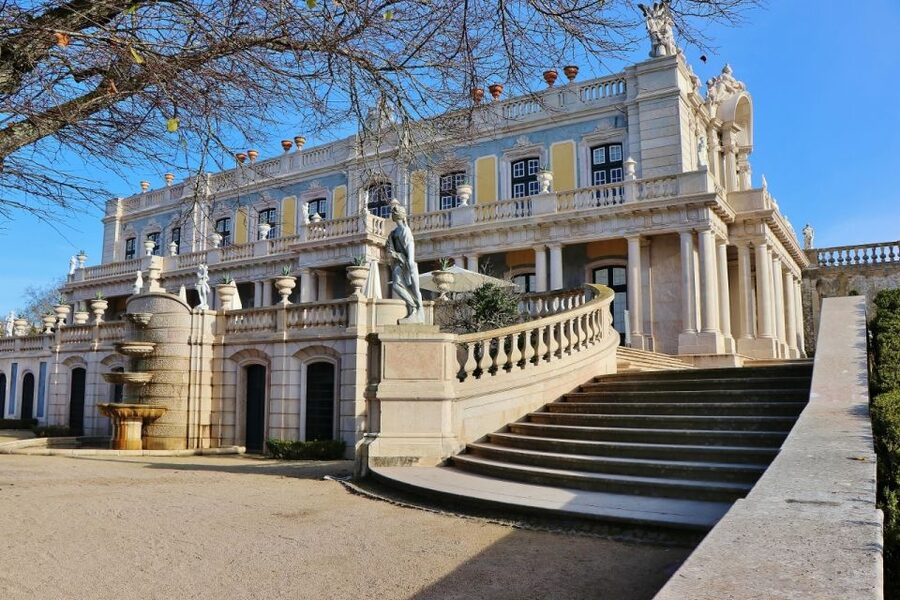 Lisbon: Private Historical Tour to Queluz and Ajuda Palaces - What the private format changes
