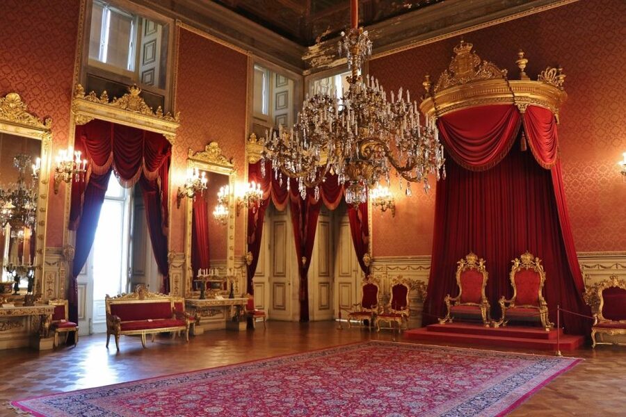 Lisbon: Private Historical Tour to Queluz and Ajuda Palaces - Timing, comfort, and possible changes
