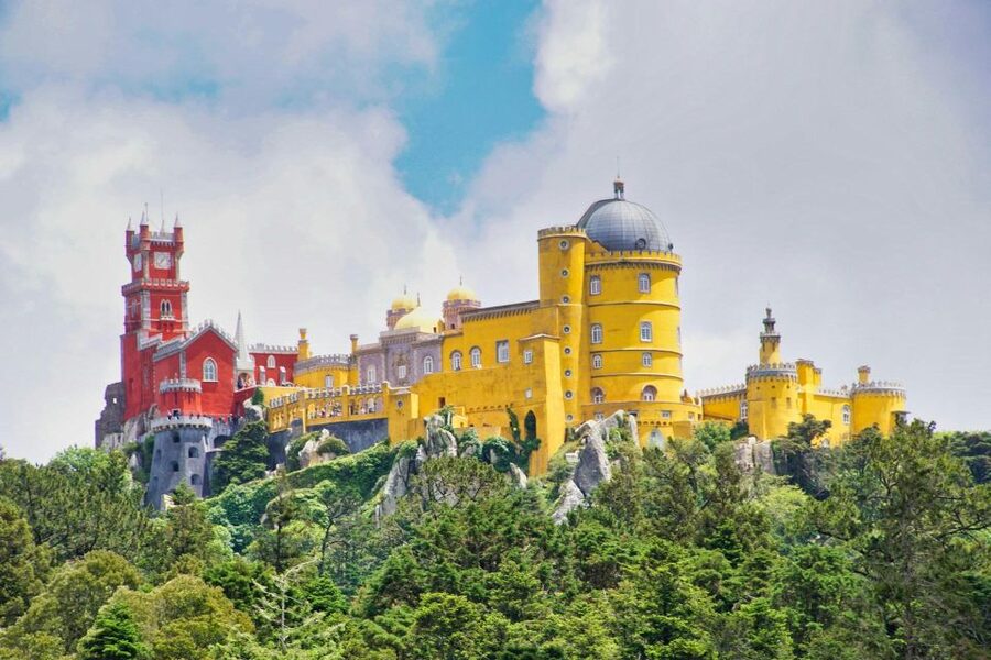Lisbon: Sintra, Pena Palace, Cabo da Roca & Cascais Day Tour - Key points at a glance