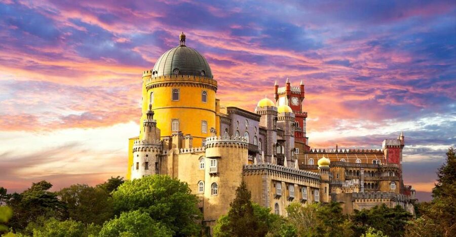 Lisbon: Sintra, Pena Palace, Cabo da Roca & Cascais Day Tour - Pena Palace and Park deliver the day’s big visual moment