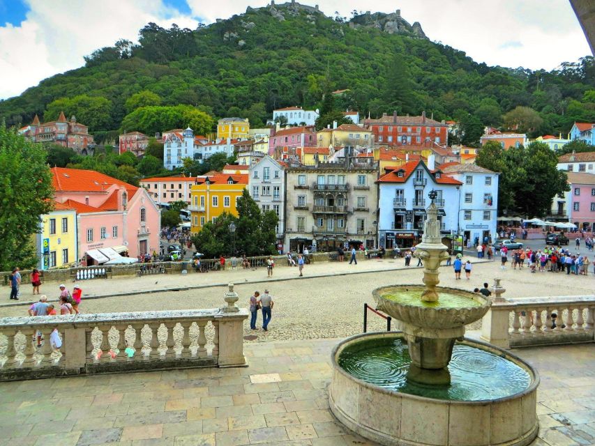 Lisbon: Sintra & Pena Palace Half-Day Tour with Hotel Pickup - Key points to know before booking
