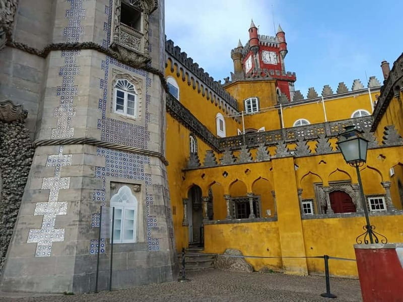 Lisbon: Sintra, Pena Palace, Moorish Castle & Regaleira Tour - Who should book this Sintra day trip?