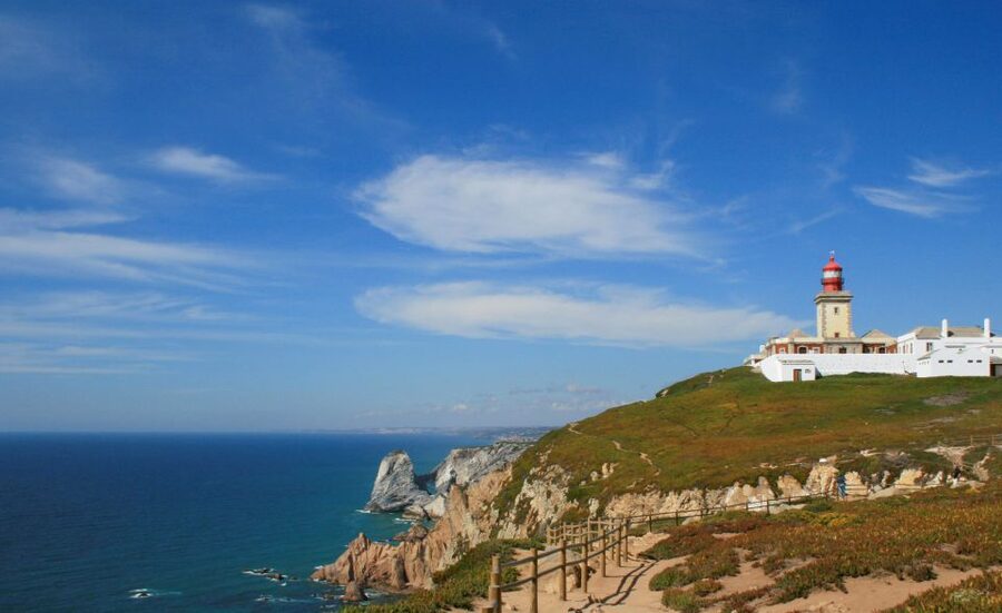 Lisbon: Sintra, Pena Palace, Quinta Regaleira, Cascais Tour - Why this route works so well from Lisbon