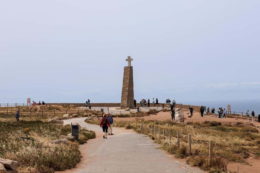 Lisbon: Sintra, Pena Palace & Wine Tasting Small-Group Tour - Colares wine estate: the day’s most distinctive stop