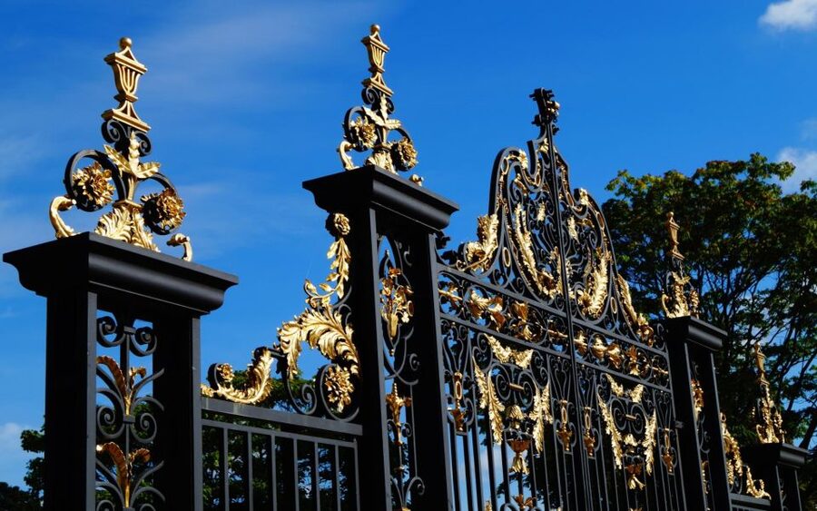 London Afternoon Tea, Fast-Track Kensington Palace Tickets - How much food and drink should you expect?