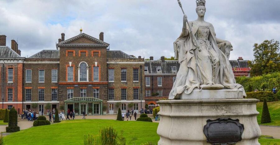 London Afternoon Tea, Fast-Track Kensington Palace Tickets - Is the private format worth it?