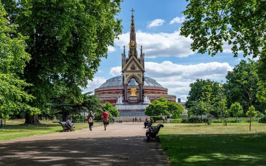 London Afternoon Tea, Fast-Track Kensington Palace Tickets - Timing, access, and practical details