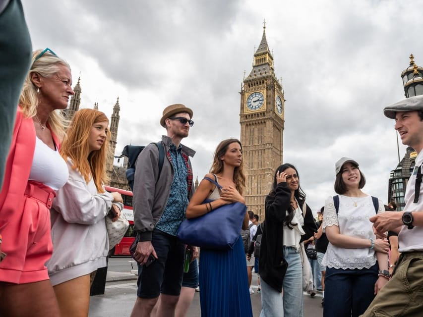 London: Big Ben, Churchill War Rooms & Buck'ham Palace Tour - Buckingham Palace and Green Park