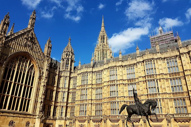 London: Buckingham Palace & Big Ben (& Westminster Abbey entry) - Horse Guards Parade and Whitehall