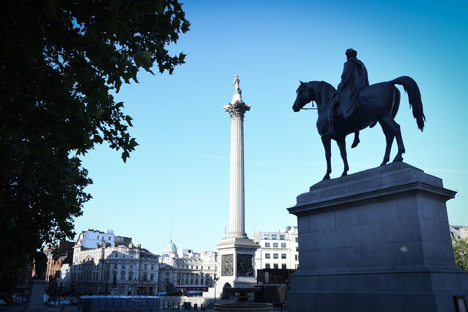 London: Buckingham Palace & Big Ben (& Westminster Abbey entry) - Parliament Square and Big Ben