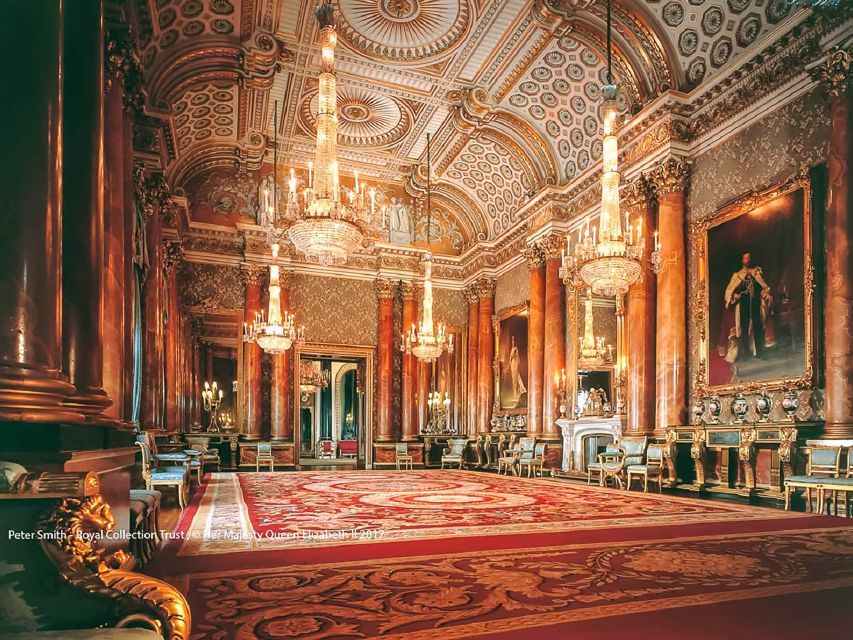 London: Buckingham Palace Entry & Changing of the Guard Tour - Timing, Walking, and Practical Comfort