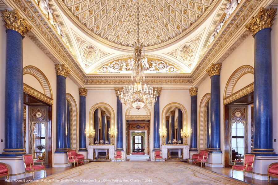 London: Buckingham Palace State Rooms & Royal Walking Tour - The White Drawing Room and Throne Room