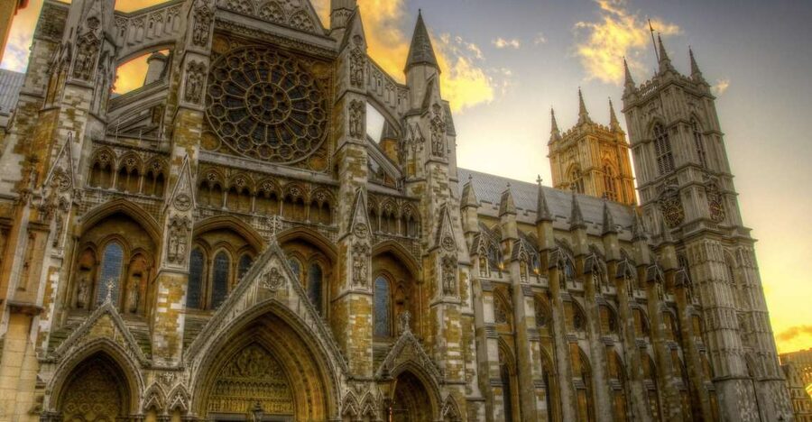 London: Buckingham Palace, Westminster Abbey & Big Ben Tour - Why this central London route works