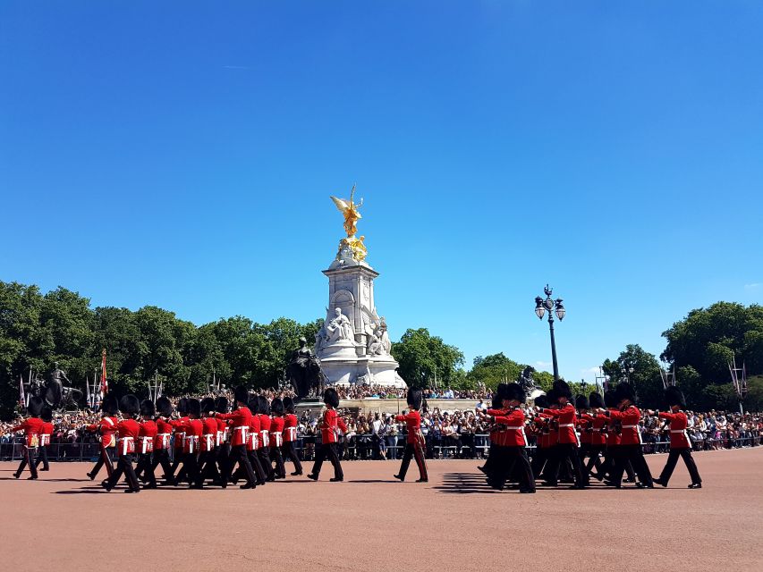 London: Palaces and Parliament Walking Tour - Meeting at The Ritz on Piccadilly