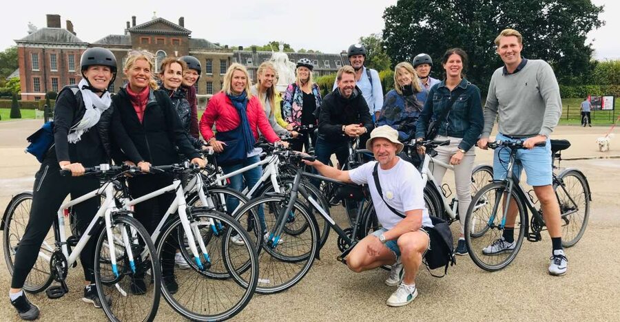 London: Royal Parks and Palaces Afternoon Bike Tour - Trafalgar Square and the Lord Nelson story