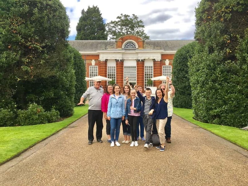 London: VIP Kensington Palace Gardens Tour & Royal High Tea - Kensington Gardens, the Sunken Garden, and Diana’s statue