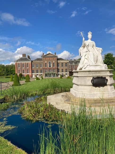 London: VIP Kensington Palace Gardens Tour & Royal High Tea - Timing, comfort, and practical limits