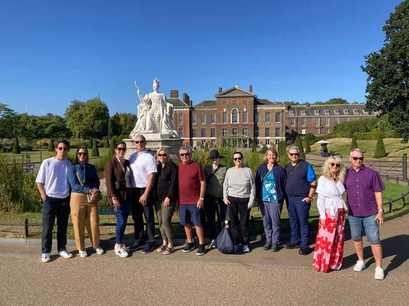 London: VIP Kensington Palace Gardens Tour & Royal High Tea - Who will enjoy this royal tea experience