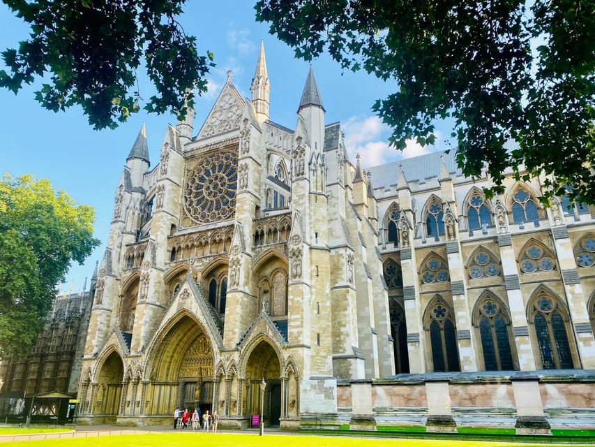 London: Westminster Abbey, Big Ben, Buckingham Palace Tour - Why this Westminster walk works well in one day