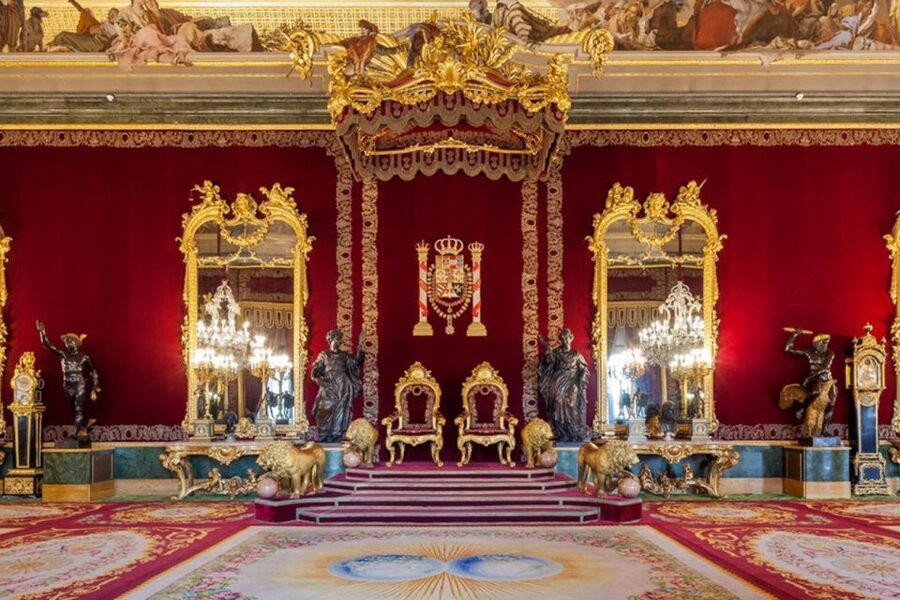 Madrid: Afternoon Royal Palace and Almudena Cathedral Tour - Timing, comfort, and mobility
