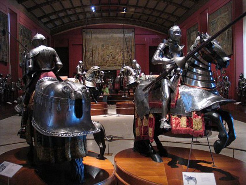 Madrid Private tour: Royal Palace & Cathedral & Old city - Who should book this tour