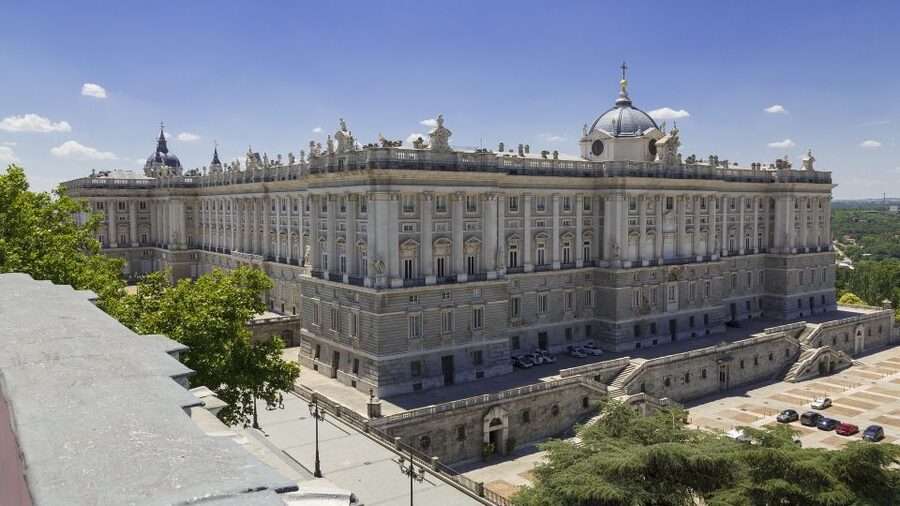 Madrid: Royal Palace and Almudena Cathedral Small-Group Tour - Practical rules before you arrive