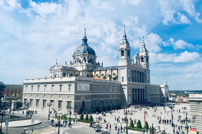 Madrid Royal Palace and Prado Museum Private Tour with Transfers - Seeing the Prado without getting lost