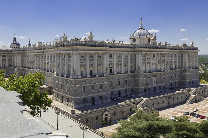 Madrid: Royal Palace Expert Guided Tour with Optional Tapas - The optional tapas meal needs careful checking