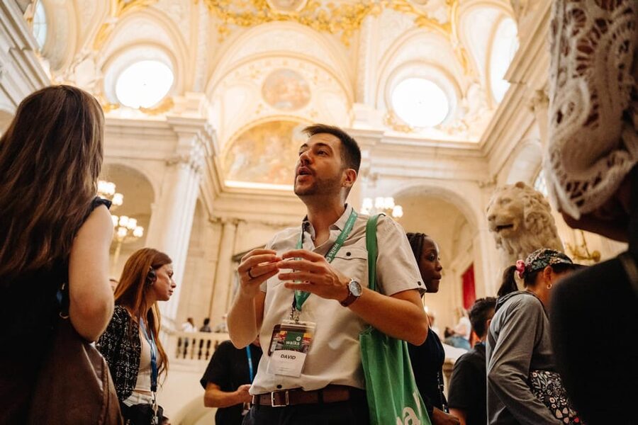 Madrid: Royal Palace, Prado Museum & Historic Center Tour - Plaza Mayor and Madrid’s old center