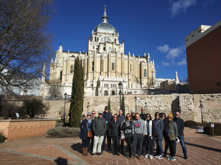 Madrid: Royal Palace & Prado Museum Private Tour - Practical details that shape the day