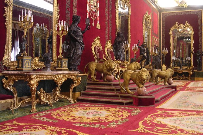 Madrid Sightseeing Tour with Royal Palace Skip the Line Ticket - The Royal Palace, where the tour earns its keep