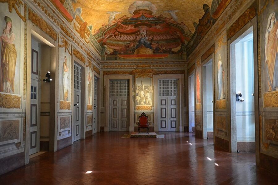 Mafra: National Palace of Mafra Entry Ticket - Royal rooms, art, and the convent setting