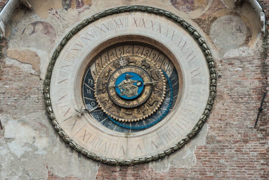 Mantova City Center and Ducal Palace: 3-Hour Guided Tour - Piazza Sordello and the Gonzaga Court