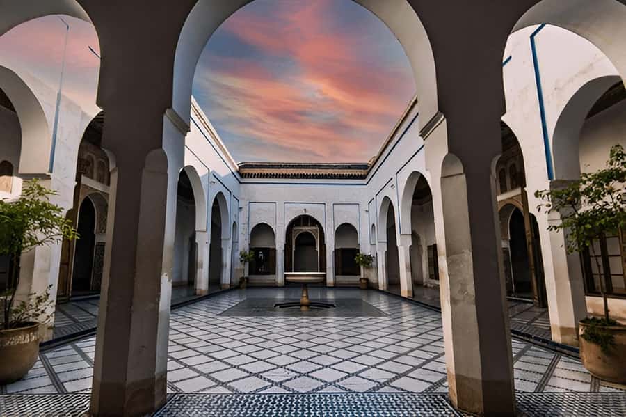 Marrakech: Bahia Palace, Ben Youssef Medersa, & Souks Tour - Koutoubia Mosque and the first look at Marrakech