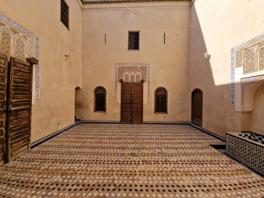 Marrakech: Bahia Palace Guided Tour with Skip-the-Line Entry - Inside Bahia Palace for about 70 minutes