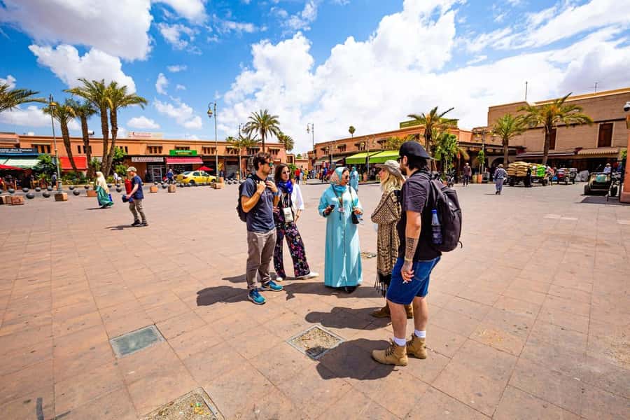 Marrakech: Bahia Palace, Madrasa Ben Youssef & Secret Garden - Koutoubia Mosque: a short but useful opening stop