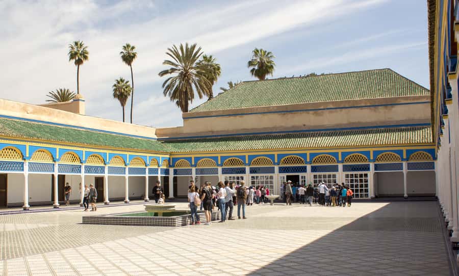 Marrakech: Bahia Palace, Saadian Tombs & Medina Guided Tour - Key points at a glance