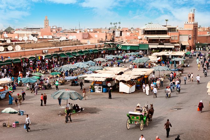 Marrakech Guided Day Trip from Casablanca: Djemaa el-Fna Square and Bahia Palace - Casablanca to Marrakech in one demanding day