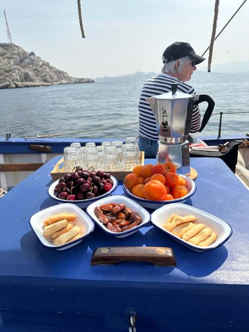 Marseille: Château d'If and Frioul Calanques Sailing Cruise - Why sailing La Flâneuse feels different