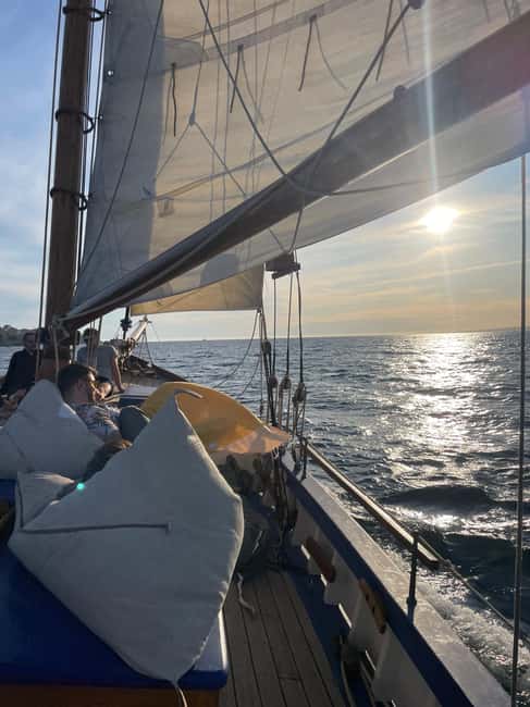 Marseille: Château d'If and Frioul Calanques Sailing Cruise - The cove stop, swimming, and PAC syrup